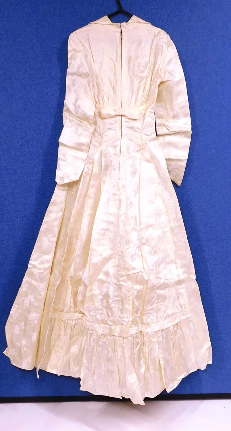 Two mid 20th Century cream satin wedding dresses, (2) - Image 5 of 6
