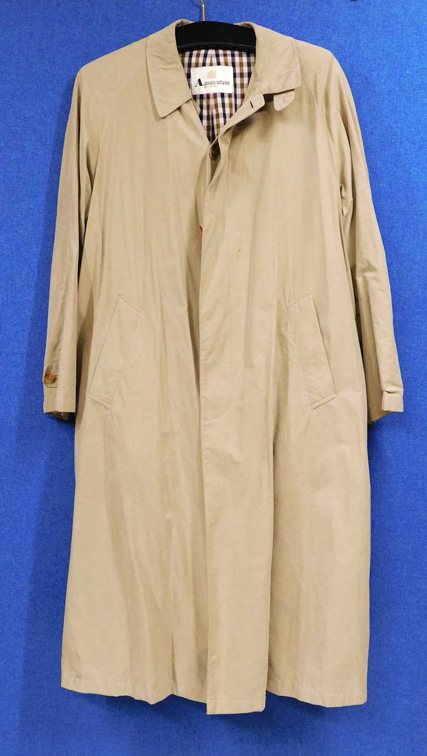 A gentleman's Aquascutum single breasted raincoat, size 40 Reg