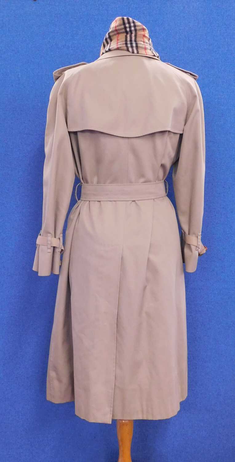A lady's Burberry double breasted trenchcoat, size 16 Petite, together with a Burberry cashmere - Image 5 of 12