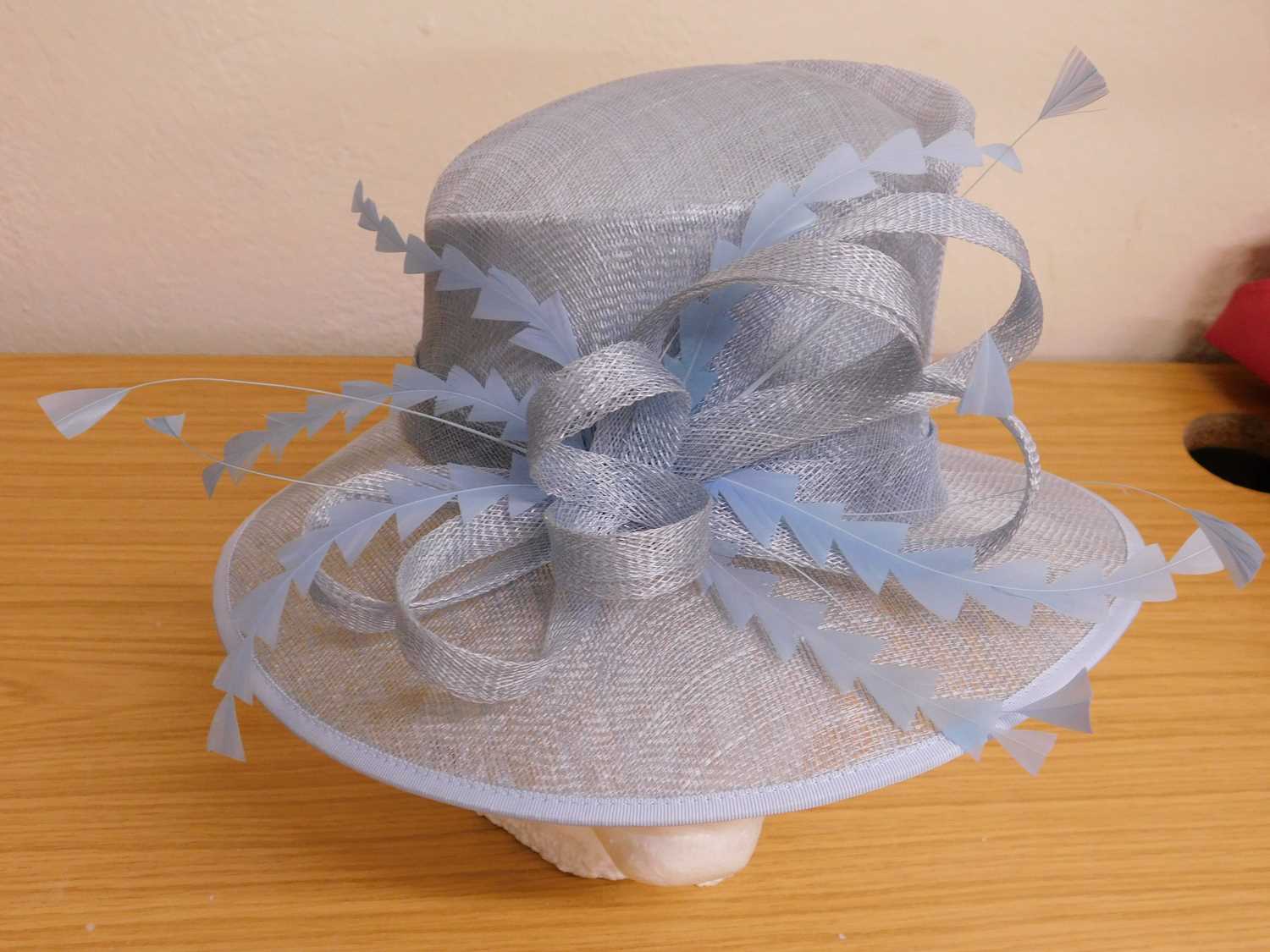 A Dusk straw hat in pale blue, 'Frieda' design bow and feather detail, new with tags - Image 3 of 3