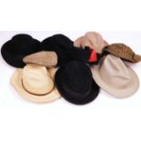 A quantity of gents hats to include trilby's, deerstalker, flat caps, fez and others (9)