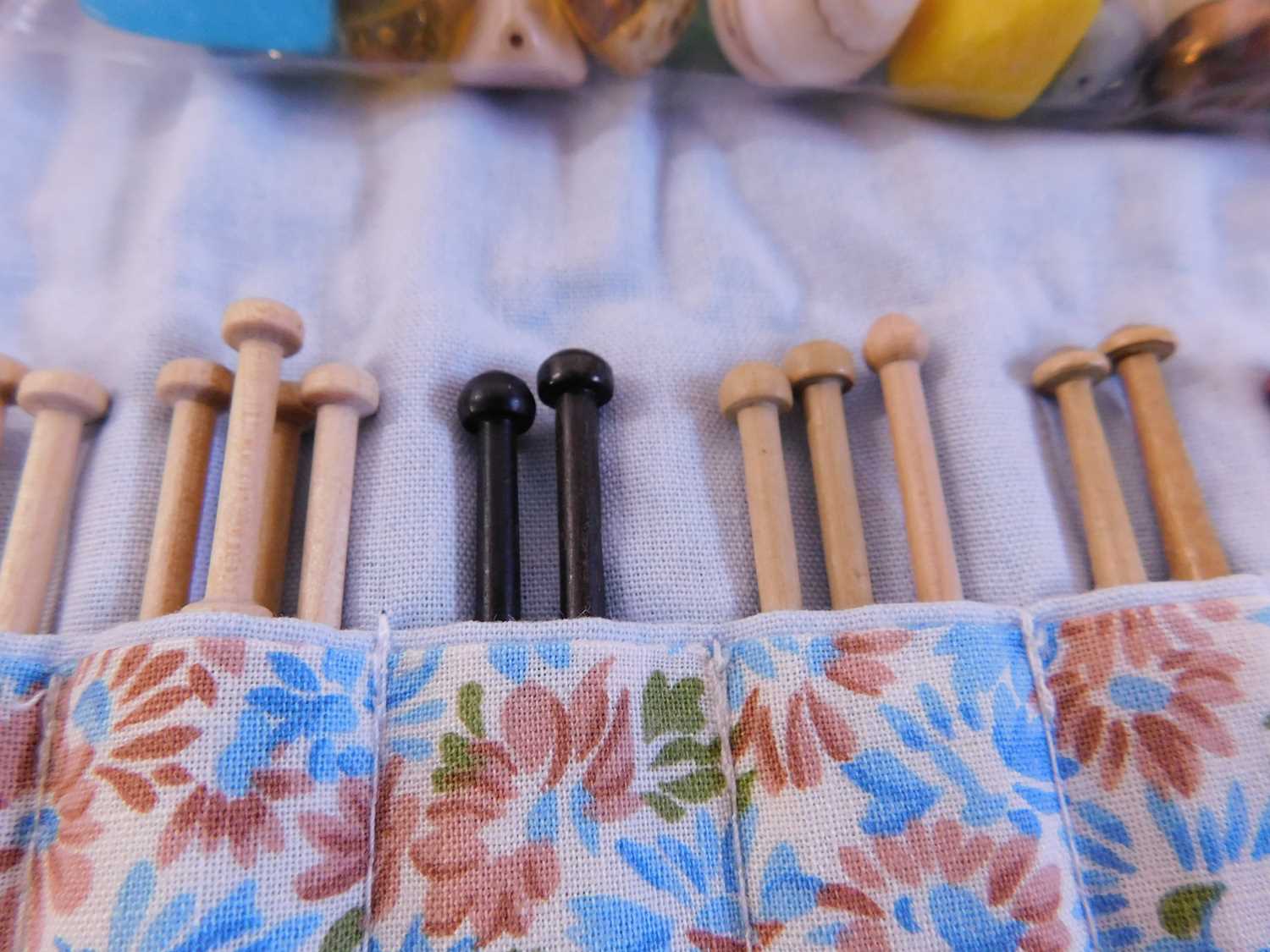 A quantity of wooden Honiton bobbins and others, some with spangles, together with a quantity of - Image 4 of 4