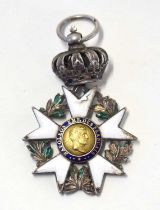 19th century, French First empire 1808-09 silver and enammeled Legion d'honneur with right facing