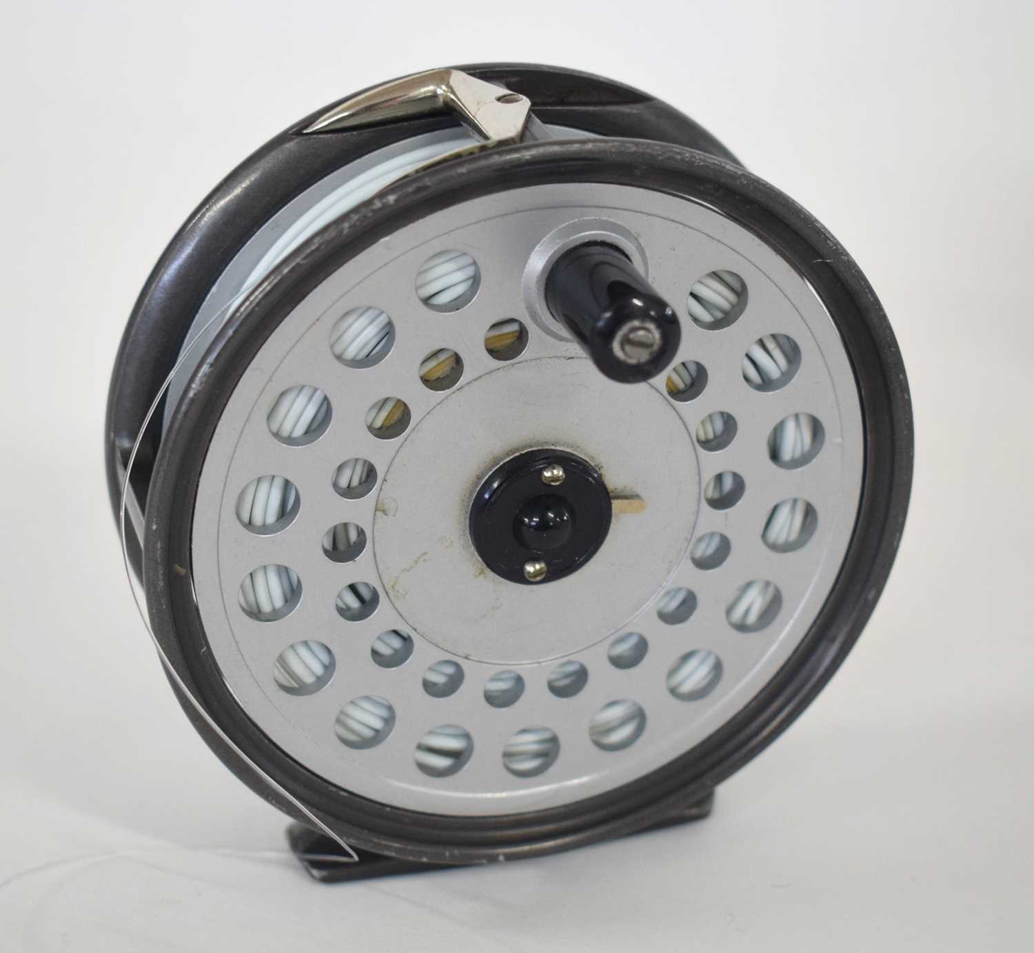 4” Viscount 150 salmon fly reel made by Hardy Bros LTD, fitted with a reversible U-shaped line guide - Image 2 of 5