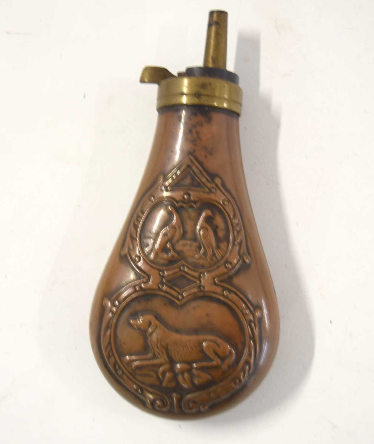 Quantity of 4 brass and copper 19th century hunting powder flasks to include flask with dogs and - Image 3 of 10