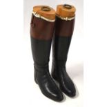 Pair of top quality, brown hunting top black polished riding / hunting boots with wooden tree