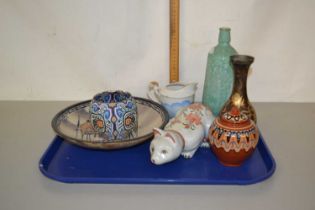 Mixed Lot: Various assorted pottery and glass ware to include a model cat and other items