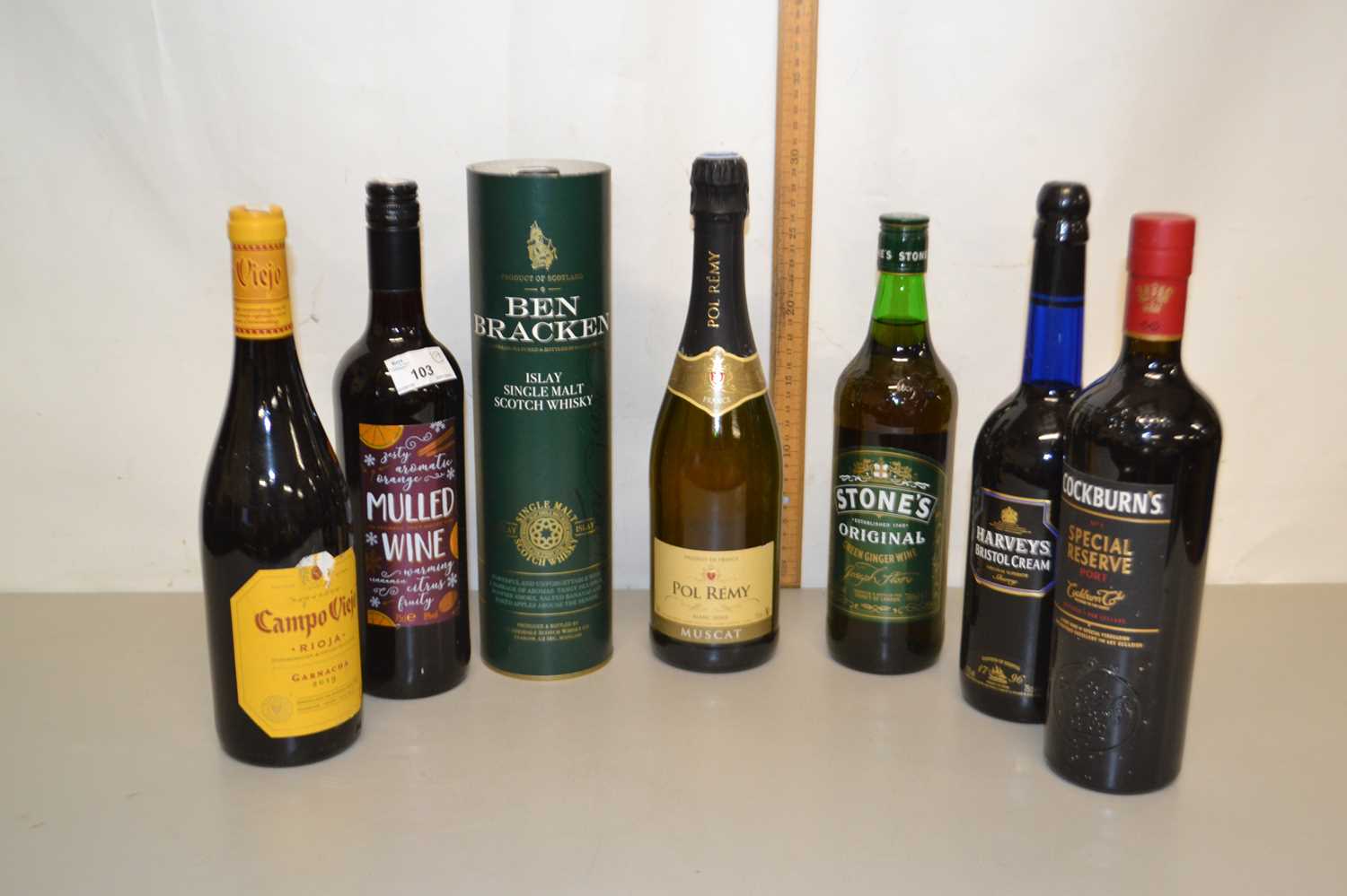 Mixed Lot: Various wines and spirits to enclosed Ben Brachan whisky, Cockburns Port etc (7)