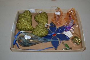 Mixed Lot: Various assorted decorations, glass bells etc