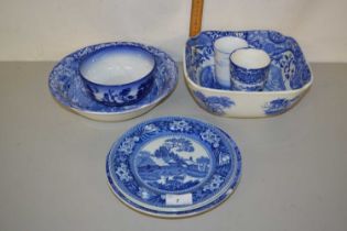 Mixed Lot: Various blue and white wares to include Wedgwood fallow deer plates, Spode blue Italian