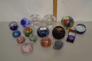 Mixed Lot: Various glass vases, paperweights etc