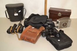 Mixed Lot: Various binoculars including Kershaw, Bell & Jones, 6x30, Auriol 10x30 etc together