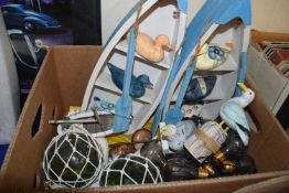 Mixed Lot: Model seagulls and ducks, two novelty boat stands, light bulbs etc
