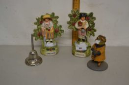 A pair of Gardner figures plus a further frog model and a hand bell (4)