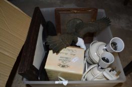 Mixed Lot: Pair of table lamps, model eagle, picture frames etc