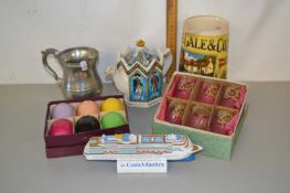 Mixed Lot: Various assorted wares to include a reproduction George Gale jug, a Sadler novelty