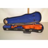 A Sentor student violin, cased