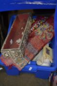 Mixed Lot: Assorted ceramics, figurines and other items