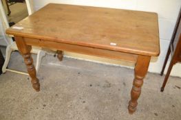 Small pine kitchen table on turned legs, 120cm wide
