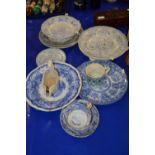 Mixed Lot: Various Victorian and later blue and white table wares in a variety of patterns