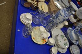 Mixed Lot: Reproduction Chinese blue and white vase, oval meat plate, various tea wares, glass