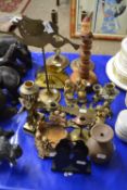 Mixed Lot: Various assorted brass wares to include candlesticks, ornaments etc