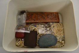 Box of various assorted costume jewellery