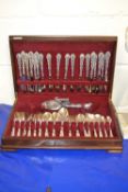 A canteen of Oneida Community silver plated cutlery