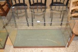 20th Century display case for taxidermy, 101cm wide