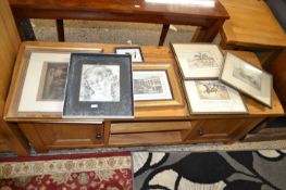 Group of various mixed pictures to include hunting prints