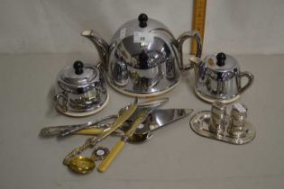 Mixed Lot: Silver plated tea wares, cutlery etc