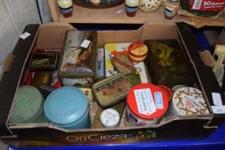 Quantity of assorted vintage tins