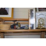 Mixed Lot: Mantel clock, fishing reel and other items