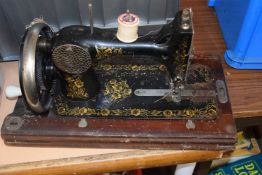 Vintage sewing machine, cased