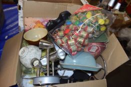 Mixed Lot: Assorted household items to include Denby butter dish, ceiling spot lights etc