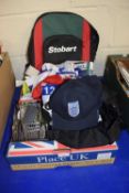 Mixed Lot: Assorted sporting clothing and other items