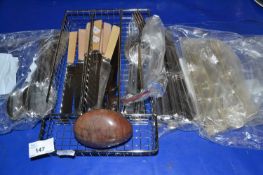 Mixed Lot: Various assorted cutlery