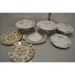 Mixed Lot: Porcelain part dessert service