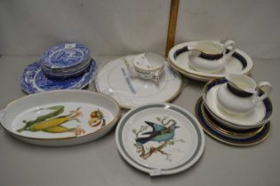 Mixed Lot: Quantity of Royal Doulton Stanwyck dinner wares, Copeland Spode blue Italian table