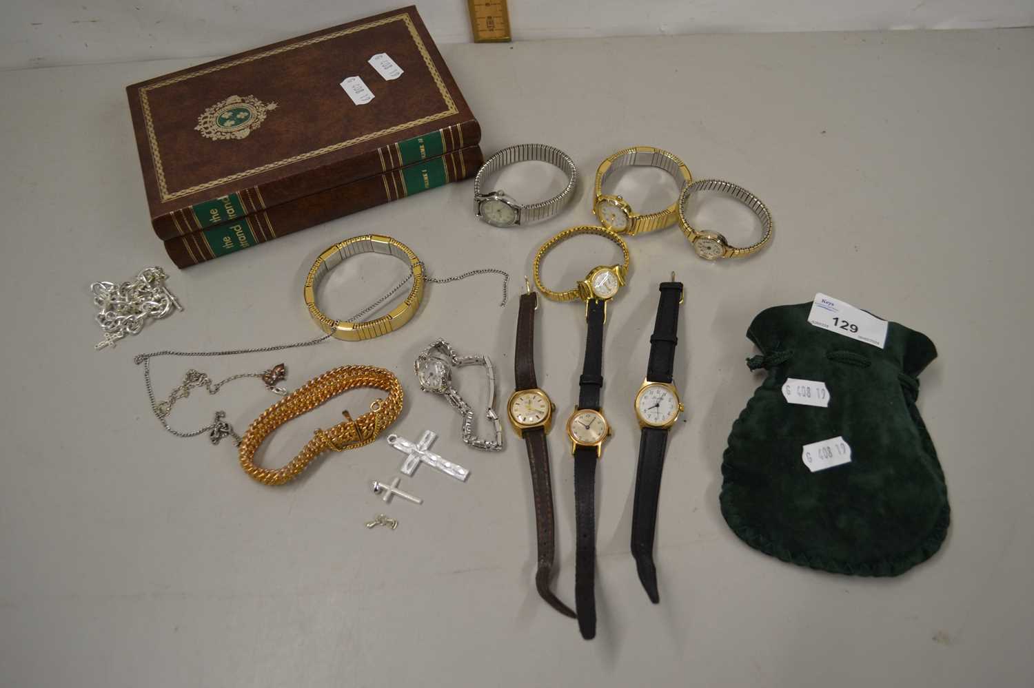 Mixed Lot: Various wristwatches and costume jewellery