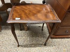 Mahogany occasional table on cabriole legs