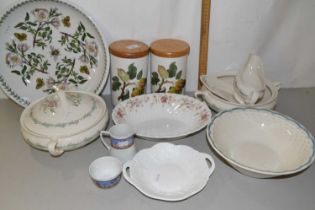 Mixed Lot: Portmeirion Botanic Garden items plus other assorted dinner wares to include Royal