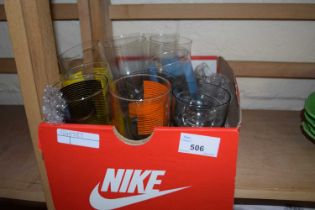 Quantity of assorted glass ware