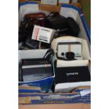 Quantity of assorted cameras to include Polaroid, Hanimex, Kodak and a quantity of collectors