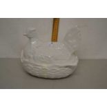 A Portmeirion cream glazed ceramic hen on nest egg container
