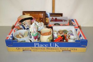 Box of various mixed items to include character jug, Copeland Spode figure, various small pill