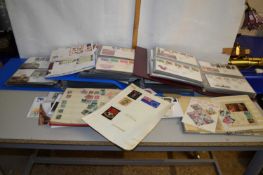 Collection of Royal Mail first day covers in albums and loose