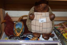 Mixed Lot: Hedgehog doorstop and other items