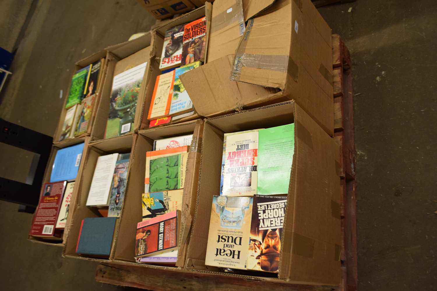 Pallet containing eight boxes of mixed books