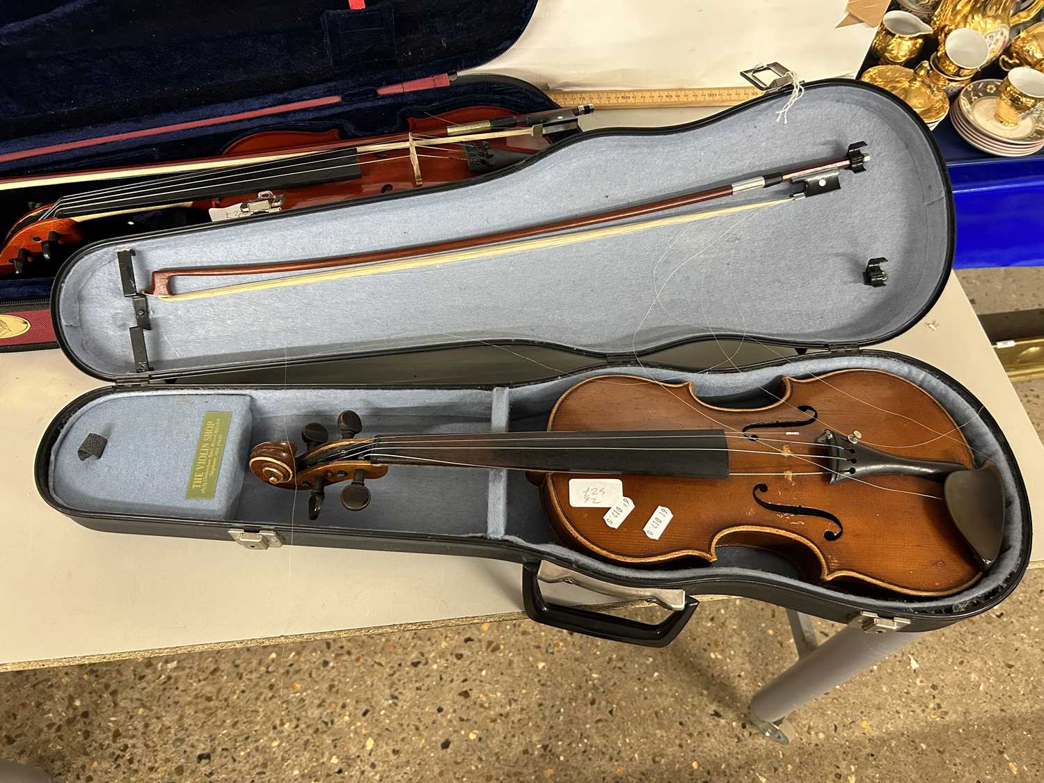 Two modern cased violins - Image 2 of 3